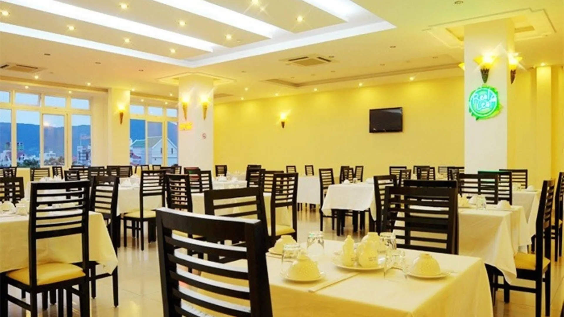 Monaco Hotel Da Nang 3*,
