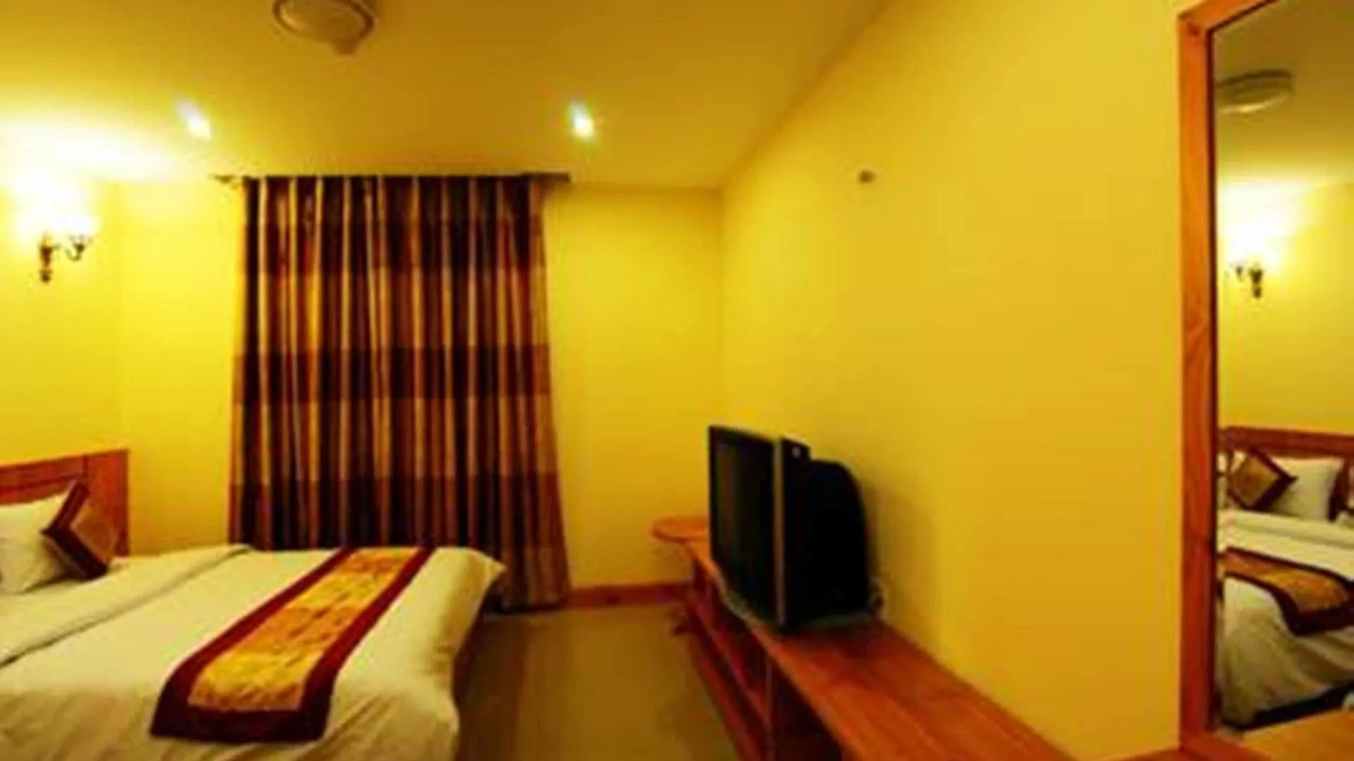 ***  Monaco Hotel Da Nang Vietnam